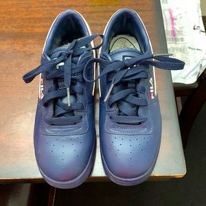 Fila my daughter only worn twice.